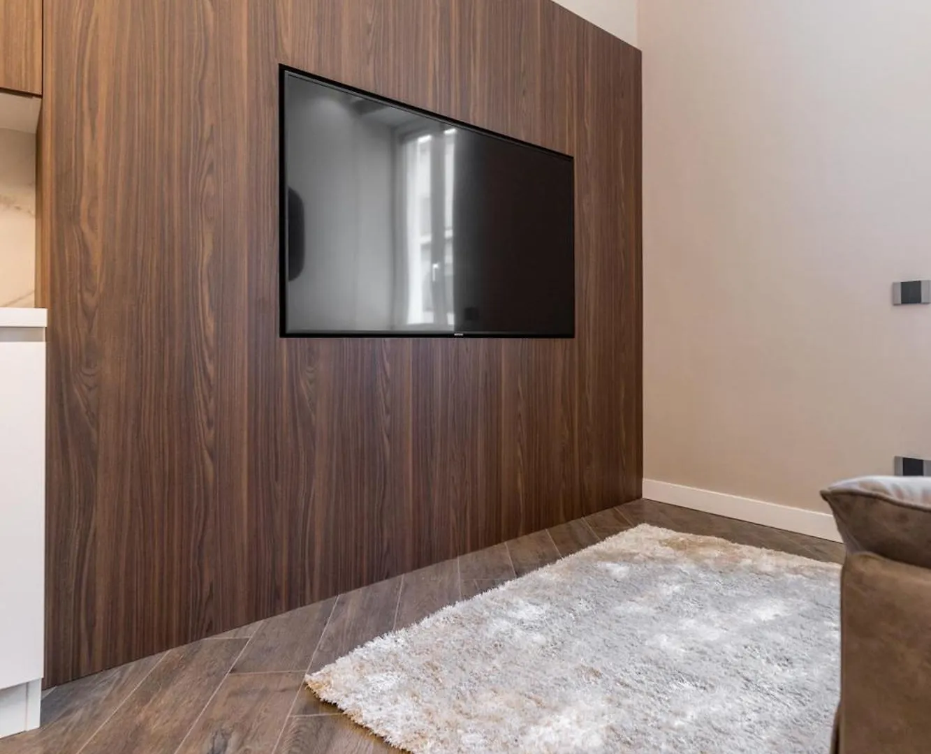 Duomo Elegant Apartment Milan Italy
